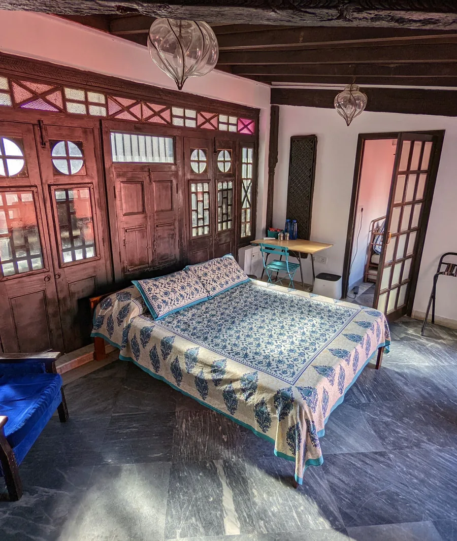 3rd Floor Two-Room Suite
